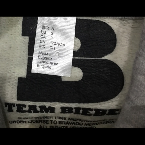 Justin Bieber Stadium Tour Motorcycle Hoodie Sweater Small - Picture 5 of 5